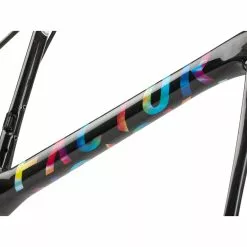 Factor O2 V.A.M. Carbon Attaquer Rahmenkit 25 Factor O2 V.A.M. Carbon Attaquer Rahmenkit -Jagdraht Verkaufsladen 369402