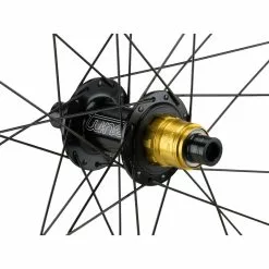 Tune Crosser Alu Disc Endurance Center Lock 28" Laufradsatz 24 Tune Crosser Alu Disc Endurance Center Lock 28" Laufradsatz -Jagdraht Verkaufsladen 374076 1