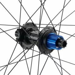 Tune Race 25 Boost Disc 6-Loch 29" Laufradsatz -Jagdraht Verkaufsladen 451153